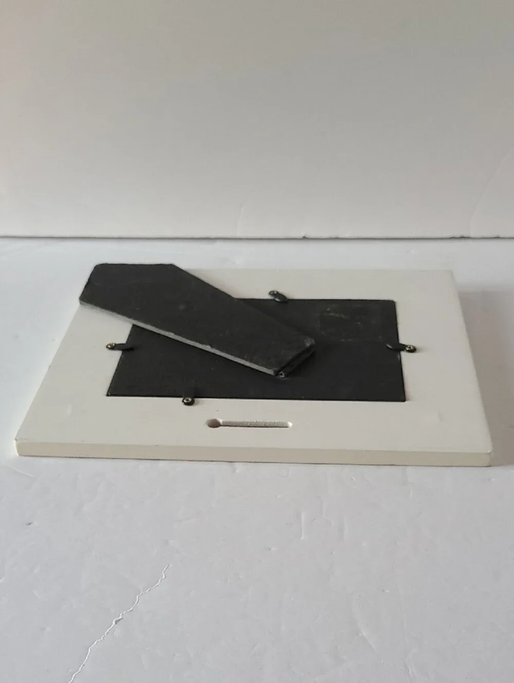 THE GRAFFITI PHOTO FRAME 